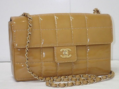 Chanel A17856 Patent Leather Flap Shoulder Bag Beige Gold Chain