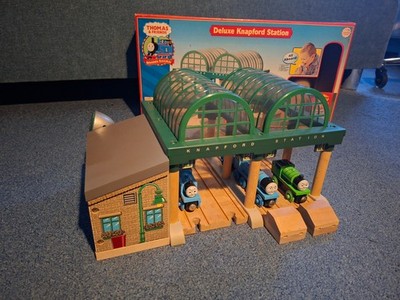 Thomas & Friends - Deluxe Knapford Station (2007) Learning Curve + OVP