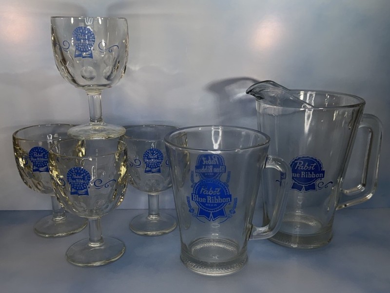 Pabst Blue Ribbon 8.5" Pitcher, 4-12oz Thumbprint Goblets & 7" Glass Mug/Pitcher