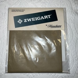 Zweigart By Herrschners 14 ct Aida Cloth 18x21 Dirty Aida 1210400300 Needlework
