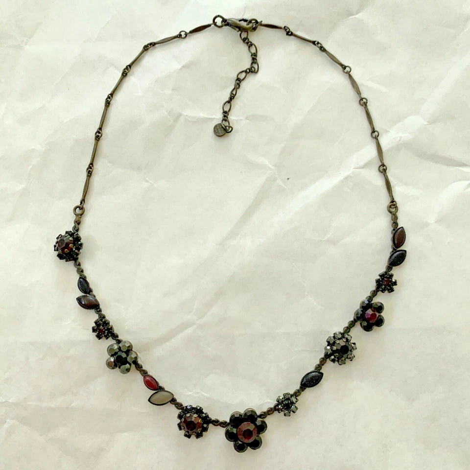 LES NEREIDES Paris - Deep Garnet Red  Faceted CRYSTAL FLOWER Choker Necklace - Image 2 of 4