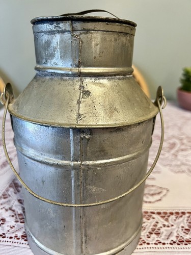 Antique Vintage Metal Milk Cream Can Pail With Lid And Handle - Picture 3 of 10