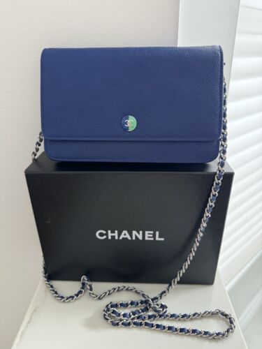 CHANEL BLUE CAVIAR LEATHER WALLET ON THE CHAIN SIL