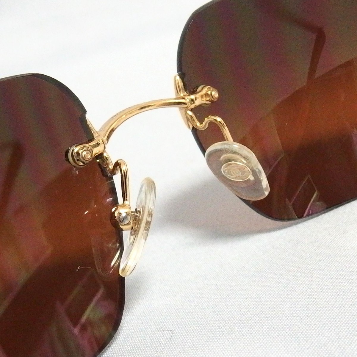 小物 CHANEL vintage sunglasses coco gold CHANEL 4017-D Sunglasses Coco Mark Rhinestone Gold Brown