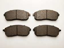 4x D815a Front Disc Brake Pads For Nissan Sentra 2013-2016 Versa 2008-2012 1.8l