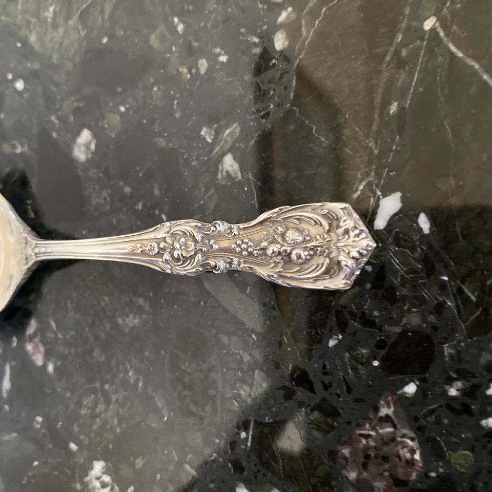 RARO REED&BARTON FRANCIS I NUT SERVER OM PD EXTRA PIERCE PLATA ESTERLINA FLATWAR Foto 3 de 4