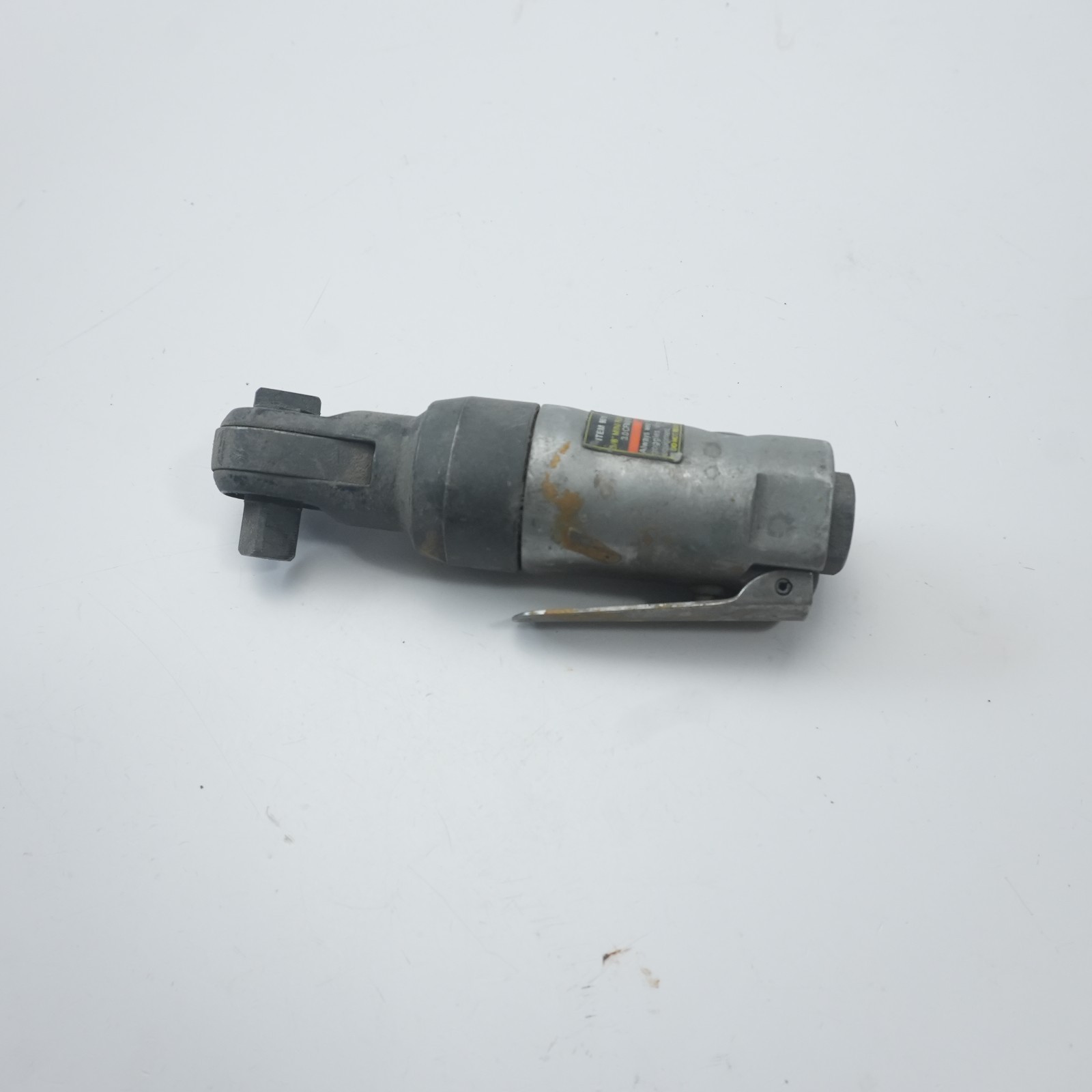 Central Pneumatic 95119 1/4"  Gray/Black Handheld Mini Air R