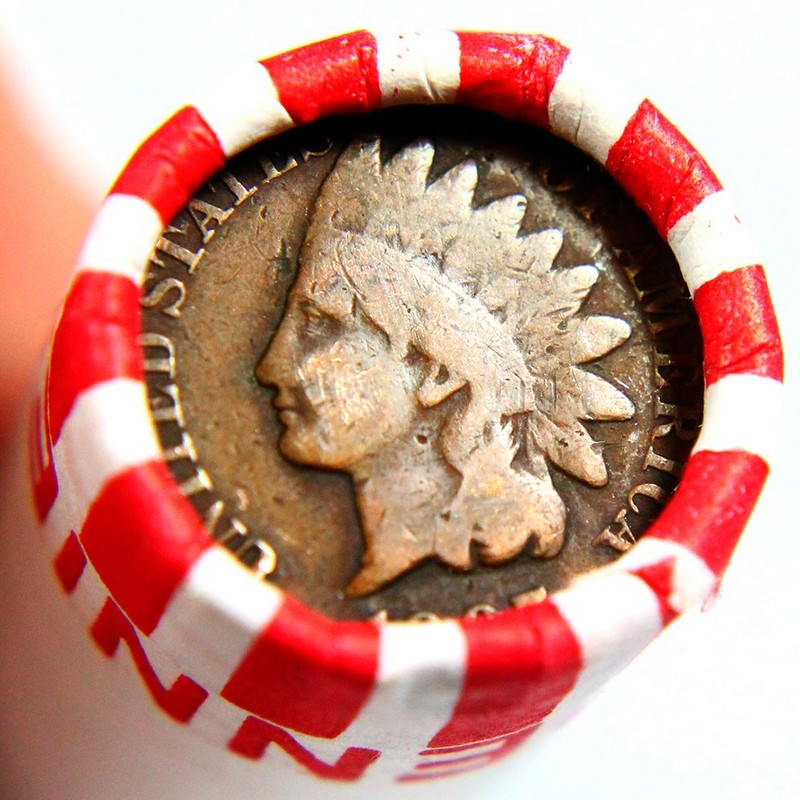 Indian Head Penny Showing On End Of 50 Coin Wheat Cent Shotgun Roll B-12a
