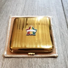 Vintage Gwenda Folding Powder Compact Makeup Gold Square Canada Maple Leaf
