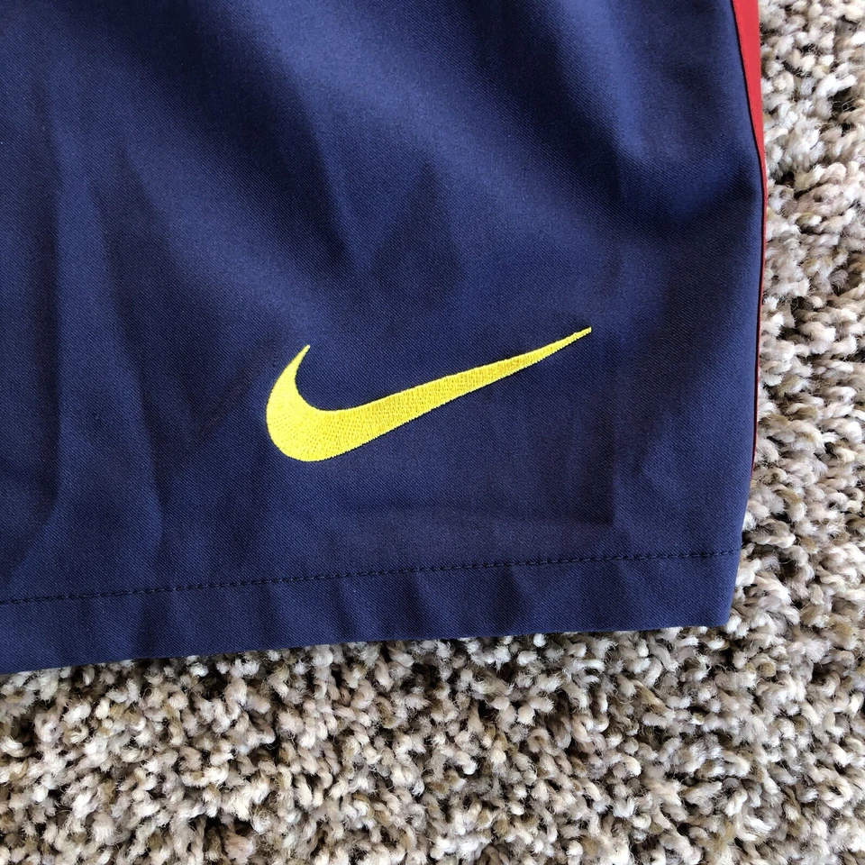 Nike FC Barcelona Shorts Mens Size XL Soccer Football Embroidery 478330-410 READ - Image 3 of 4