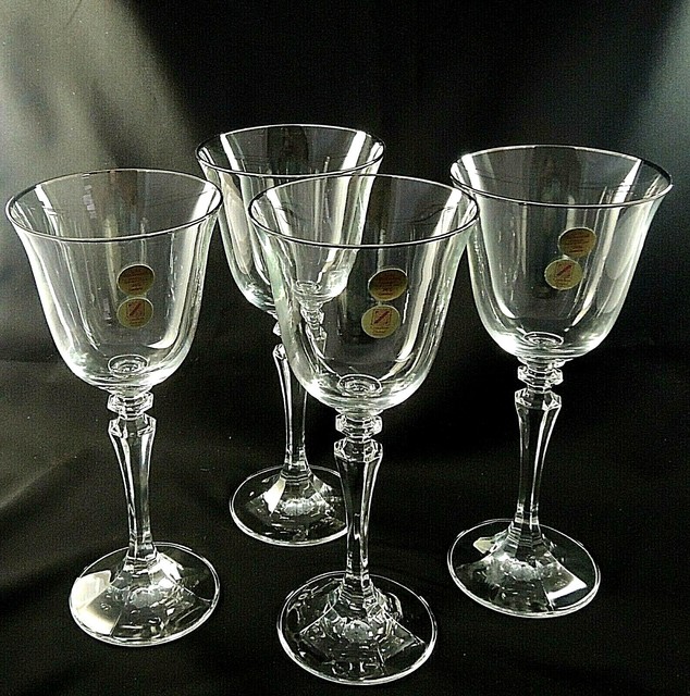 PAGEANT by Schott Zwiesel Crystal WINE GLASSES Platinum Trim 7 7/8