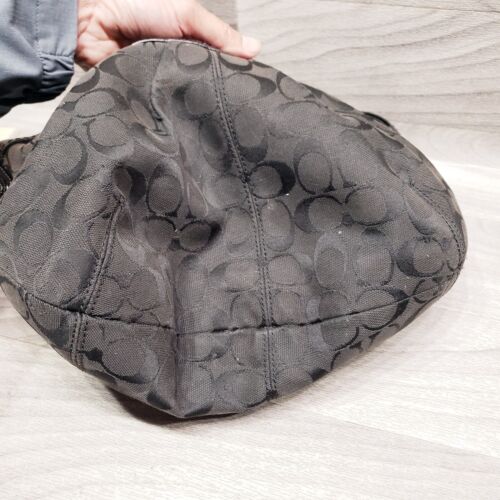 Coach Soho Signature Schultertasche schwarz Hobo Logo Jacquard Lackleder F13740 - Bild 13 von 14