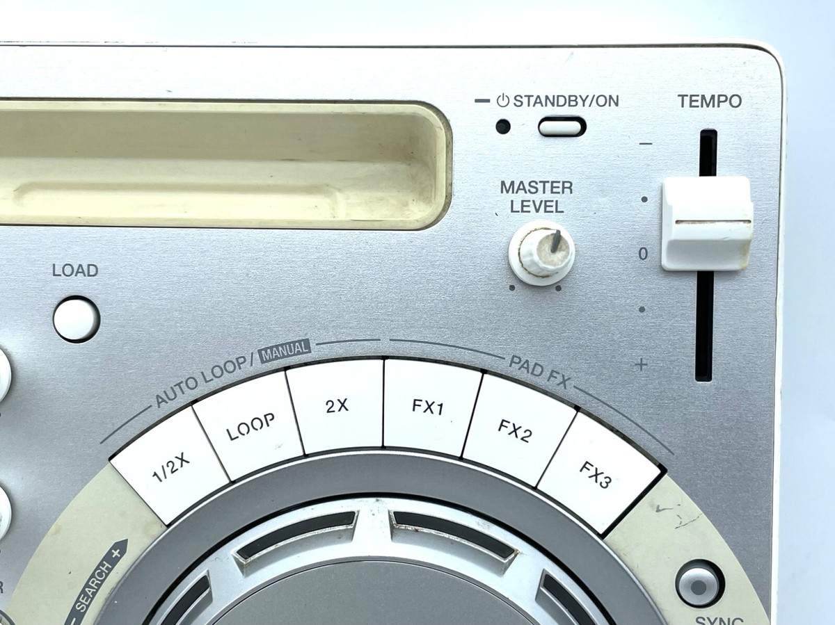Pioneer DDJ-WEGO4-W DJ Controller Silver Only one play Pioneer DDJ-WEGO4-W DJ Controller Silver Only one play