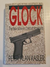 洋書 Glock The New Wave in Combat Handguns Glock : The New Wave in Combat Handguns by Peter A. Kasler for