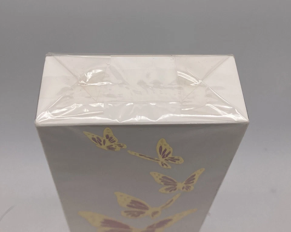 Hanae Mori Butterfly EDT 3.4 FL OZ/ 100ML SPRAY - Image 2 of 4