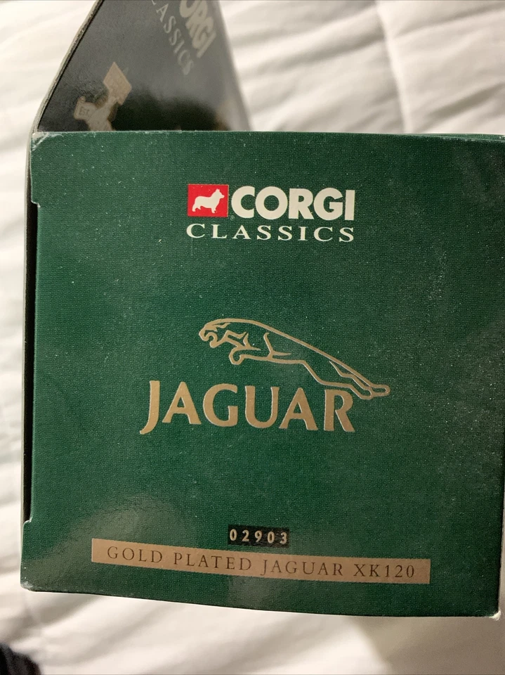 Corgi Classics 02903 Gold Plated Jaguar XK120 Mint in Box Ltd Edition - Image 4 of 4
