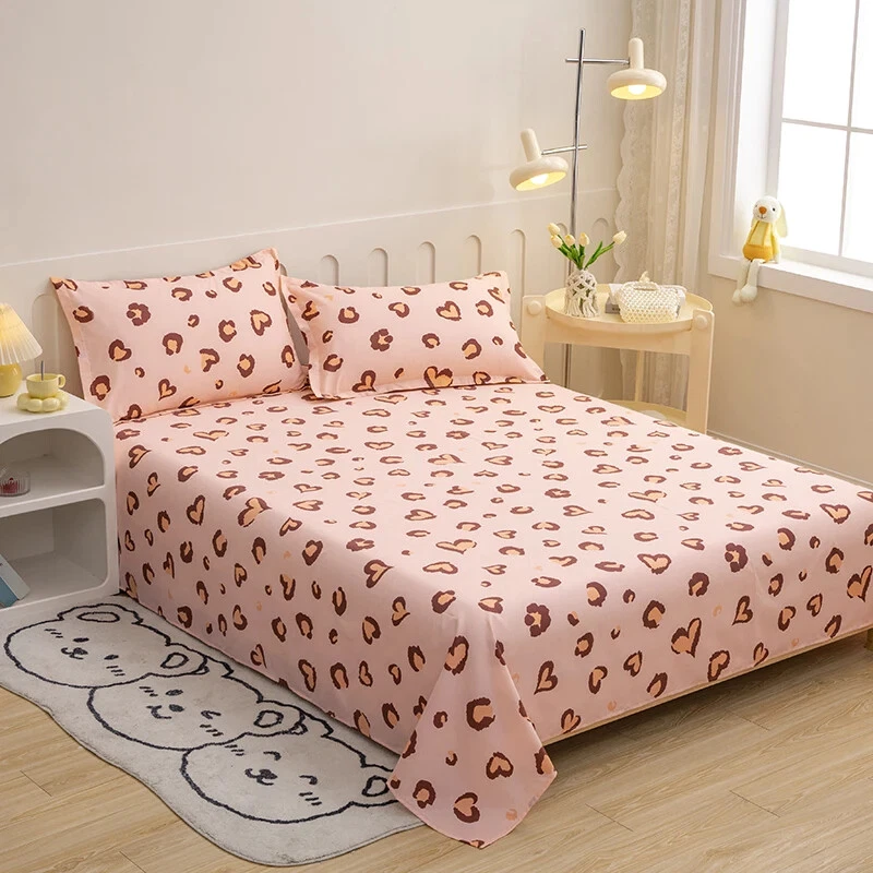 Juego de sábanas suaves de lujo con 2 fundas de almohada con estampado de leopardo en forma de corazón Foto 3 de 4