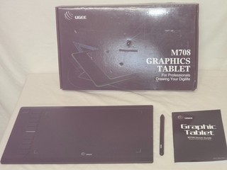 UGEE M708 V3 Drawing Tablet 10x6in Digital Battery free CG A21