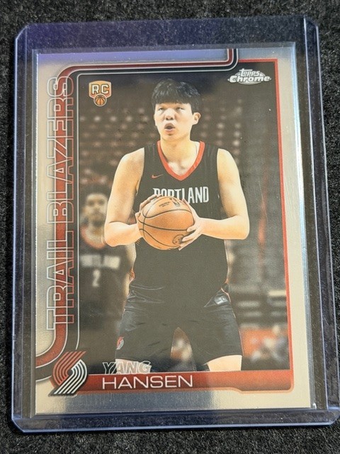 2025-26 Topps Chrome #266 Yang Hansen Silver Refractor