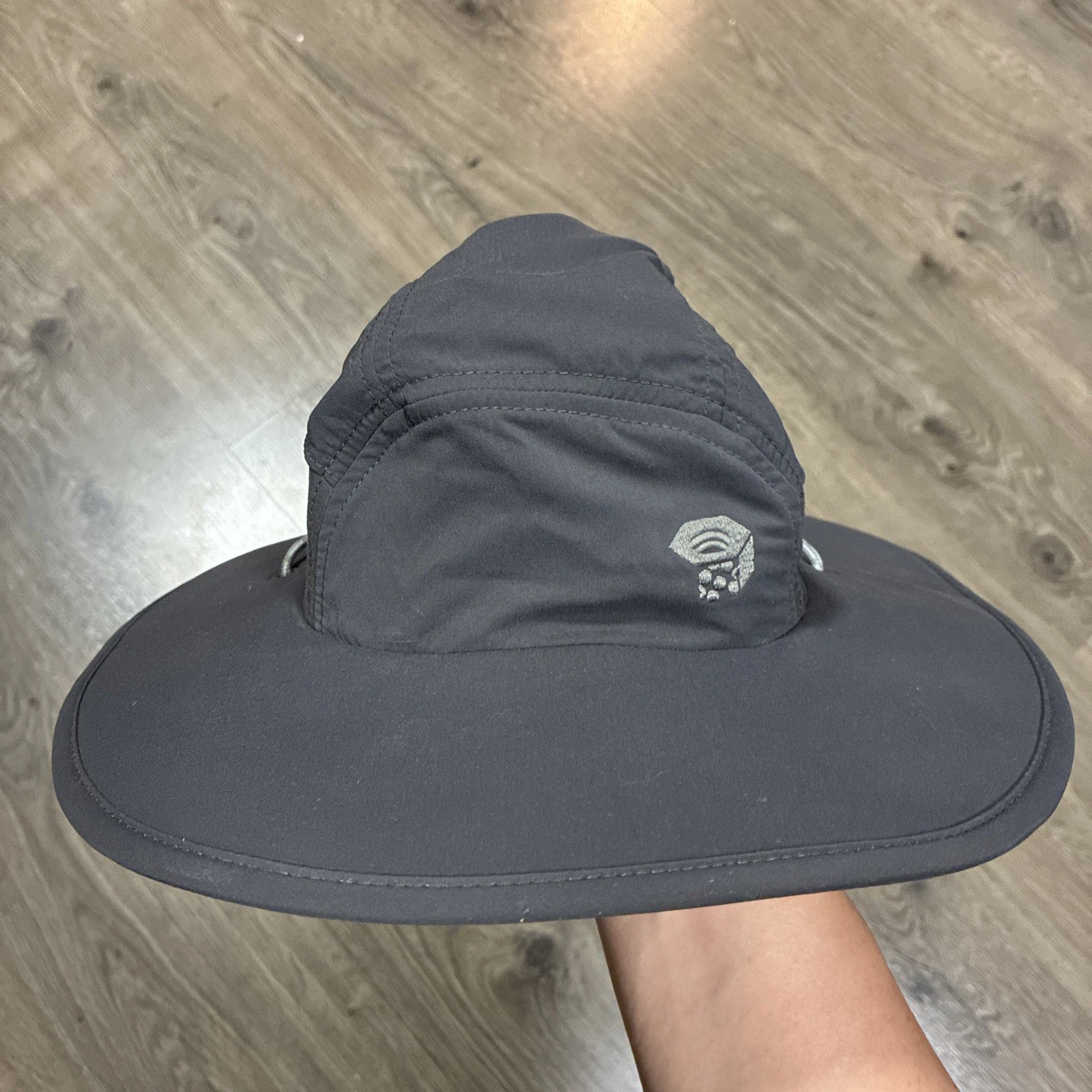 Mountain Hardware Sunhat Wide Rim Chiller Gray String Bucket Outdoor Fishing Hat