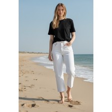 "Zara" Womens White High Rise Straight Leg Raw Hem Jeans SZ 4 Cropped Beach