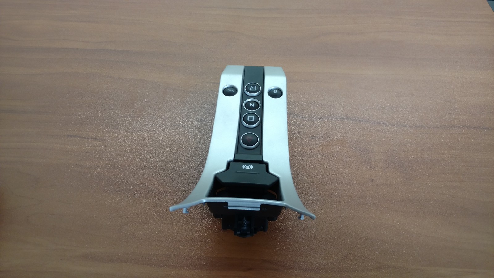 MCLAREN MP4-12C INTERIOR CENTER CONSOLE CONTROL SWITCH OEM 11M1245CP .01
