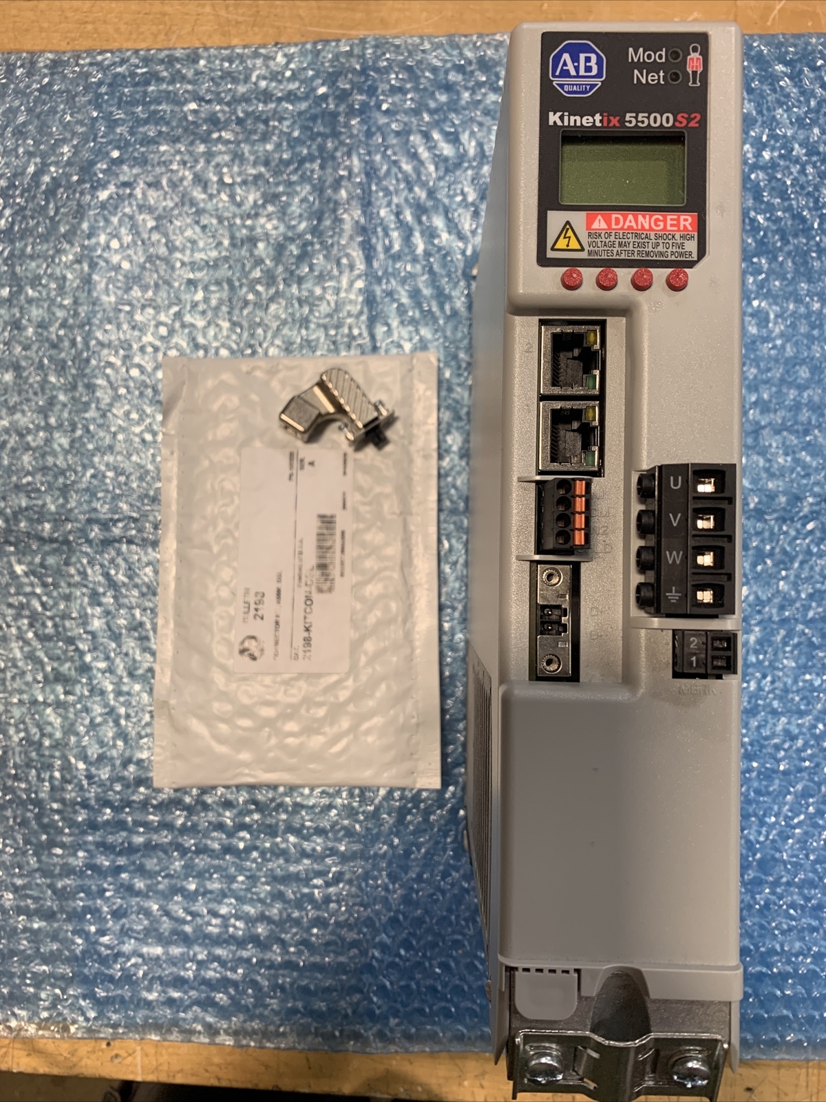 Allen-Bradley Kinetix 5500S2 2198-H015-ERS2 Series A 12.5A Servo Drive ...