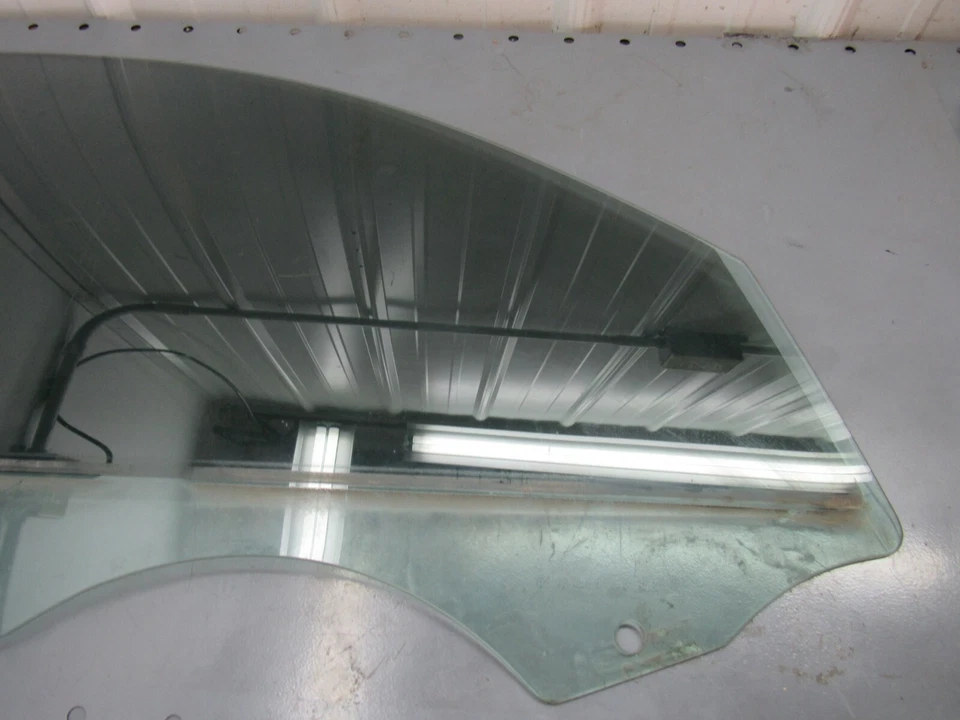 BMW M3 2008 ventana cristal pasajero delantero derecho sedán E90 2006-2011 OEM Foto 4 de 4