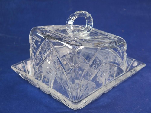 VINTAGE CUT GLASS Cheese Dish Floral Pattern - Picture 3 of 5