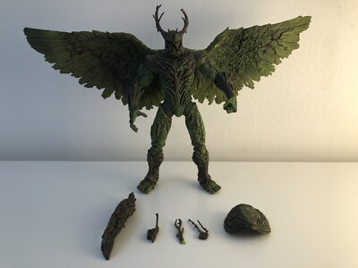 DC Collectibles - Swamp Thing Deluxe Action Figure - New 52