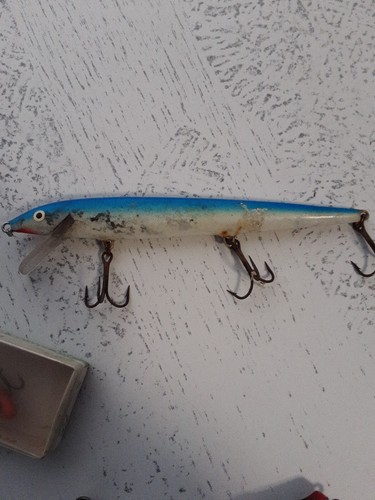Antique Vintage Fishing Lure Lot Tackle Box Find - Picture 18 of 24