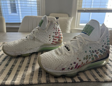 Nike LeBron 17  Air Command Force  High Top B...