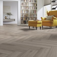 Kronotex Silver Oak Herringbone Click Laminate Flooring 8mm Only £15m2 / 1.238m2