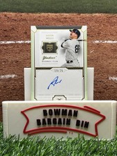 2024 Topps Definitive Collection Green Austin Wells RC ROOKIE AUTO YANKEES 19/25