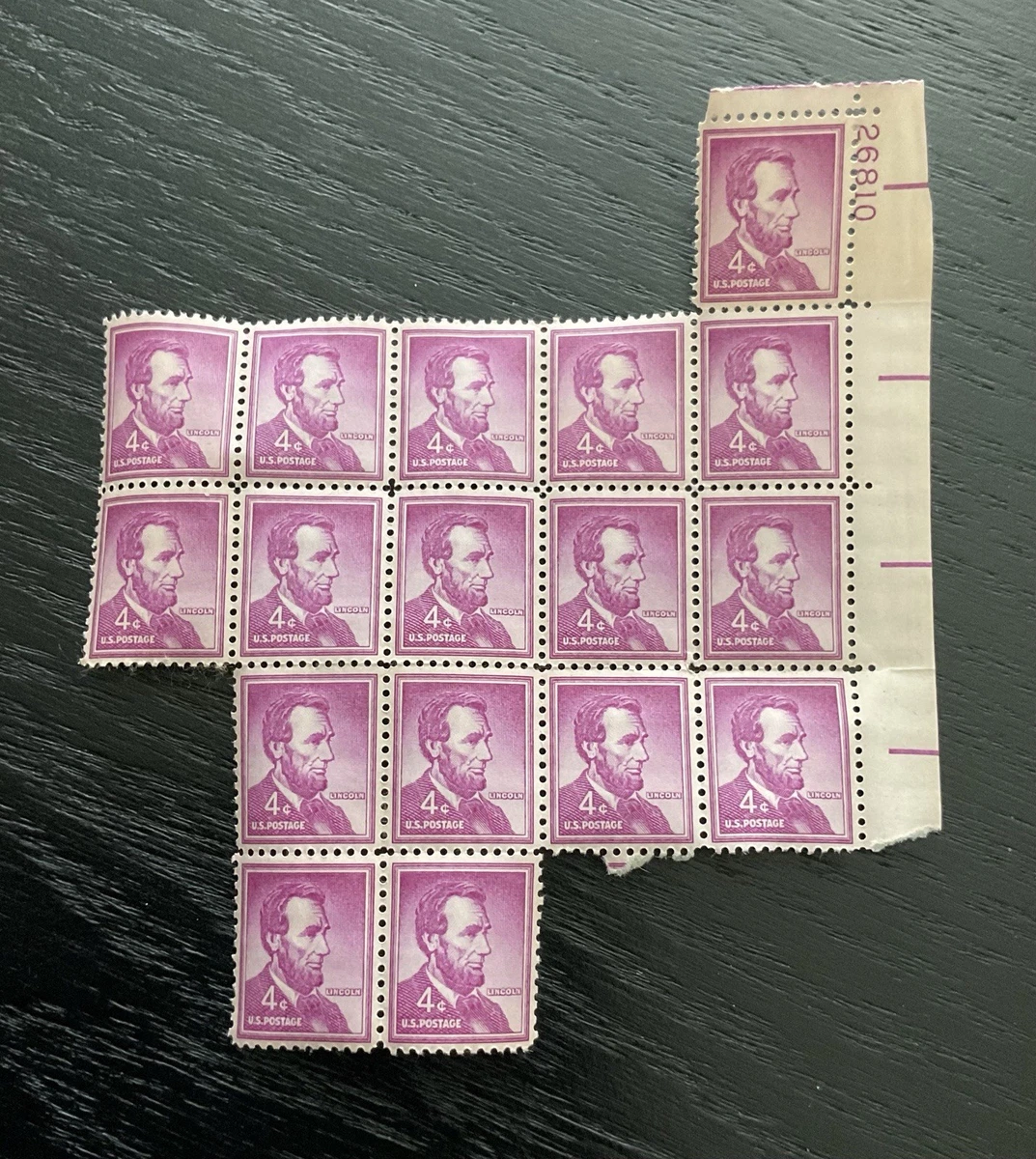 Abraham Lincoln 4 Cent Stamp In Unused Us Stamps (1941-Now) for