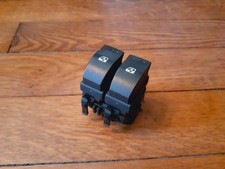 Interrupteur lève vitre Renault Clio 2 phase 2  OEM 8200060045A  060045A