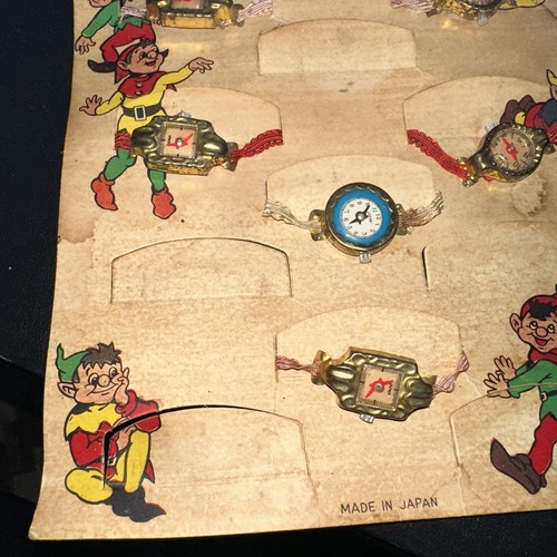 1940’s-50’s Snow White And The Seven Dwarfs Watches On Display Board Japan NOS - Picture 4 of 7