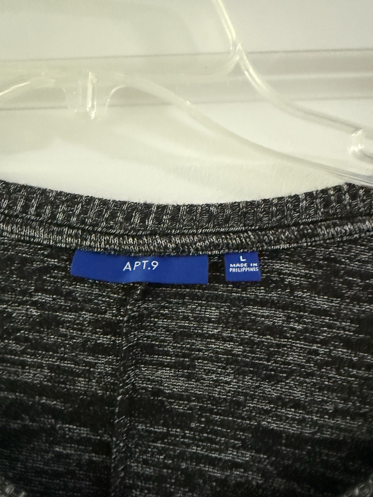 apt 9 cold shoulder Top Size Large - image 3