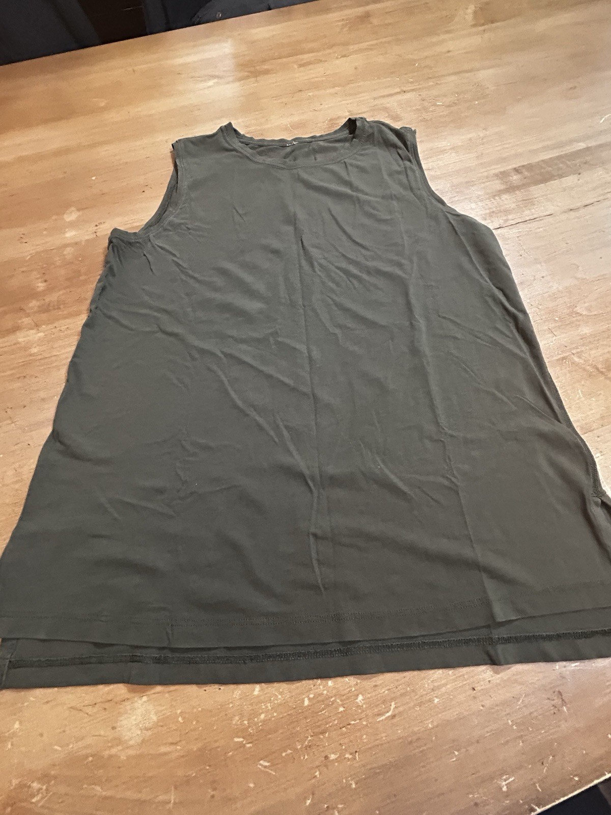 Lululemon All Yours Tank Top Womens Olive 34x25 Thread Dye Sleeveless Athletic 6
