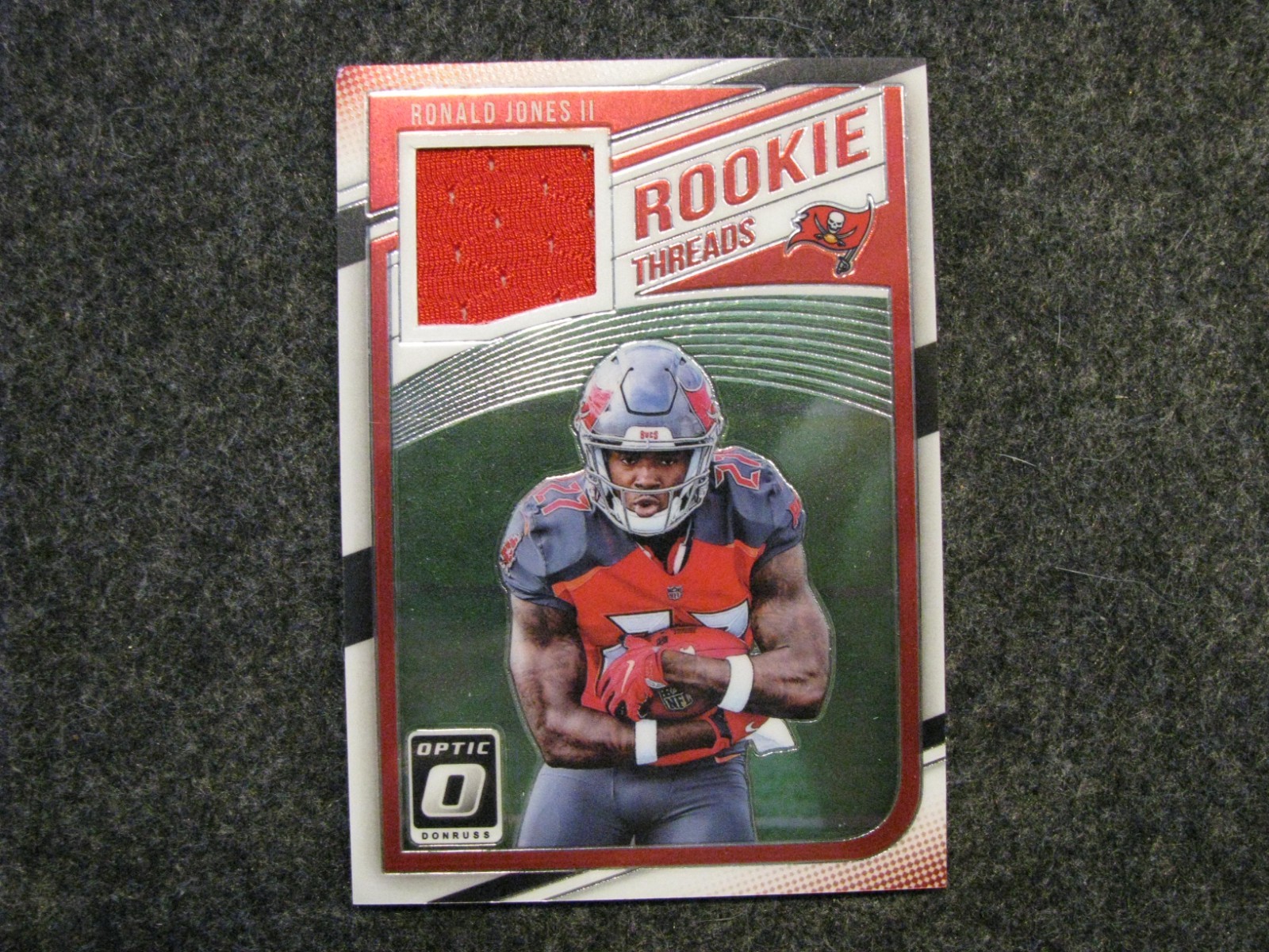 Ronald Jones II Panini Donruss Optic Rookie Threads #RJ Base
