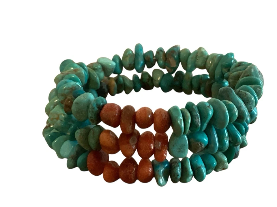Brazalete elástico en capas con astillas de piedra turquesa coral rojo nativo del suroeste con cuentas Foto 2 de 4