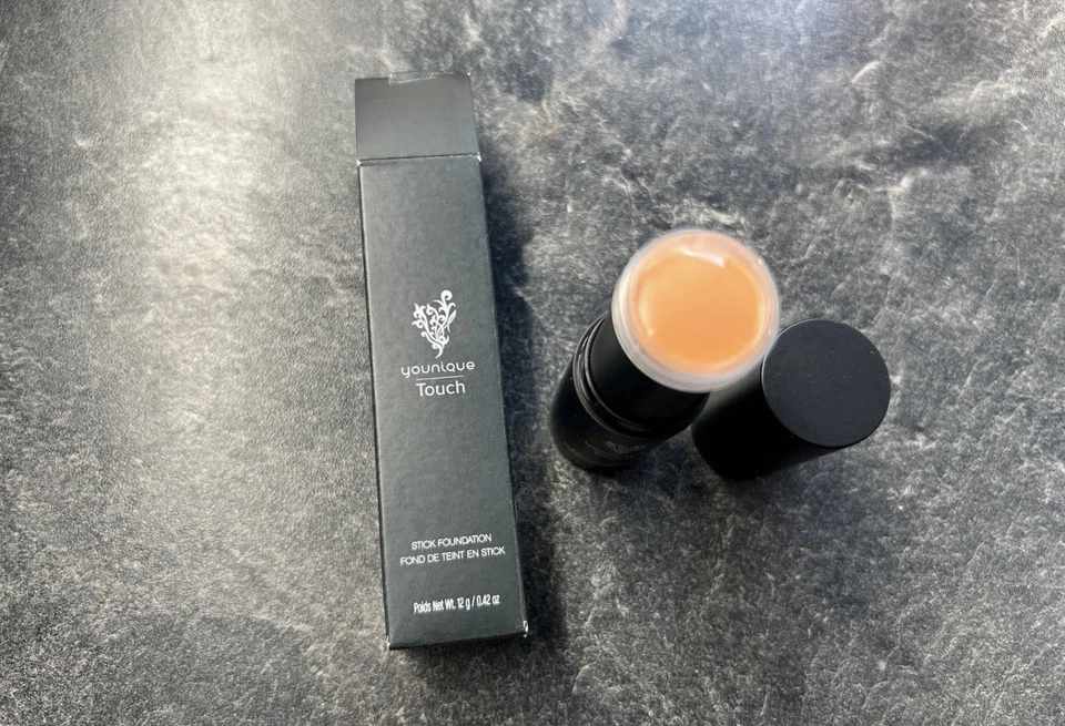 Younique Touch Stick Foundation Cashmere Rarität neuwertig  - Bild 1 von 1