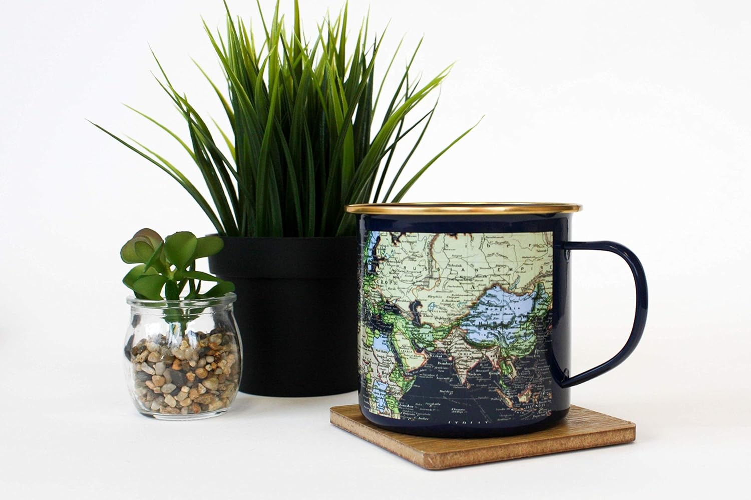 Gift Republic Enamel Mug, Outdoor Camping Coffee Cup, 500 ml Metal Cup, Unique