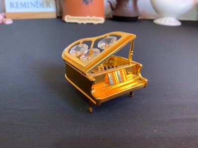 Crystal Temptations GRAND PIANO Figur Ornament 24k vergoldet mit Kristallen