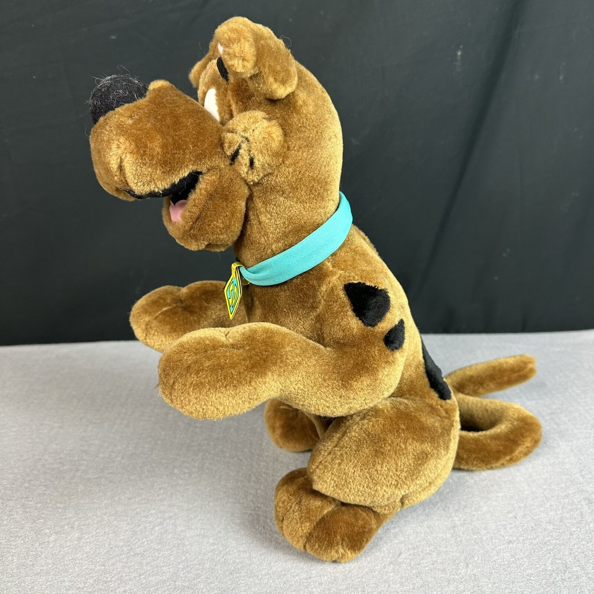 Scooby Doo Talking Plush Cartoon Network Equity Toys Vintage