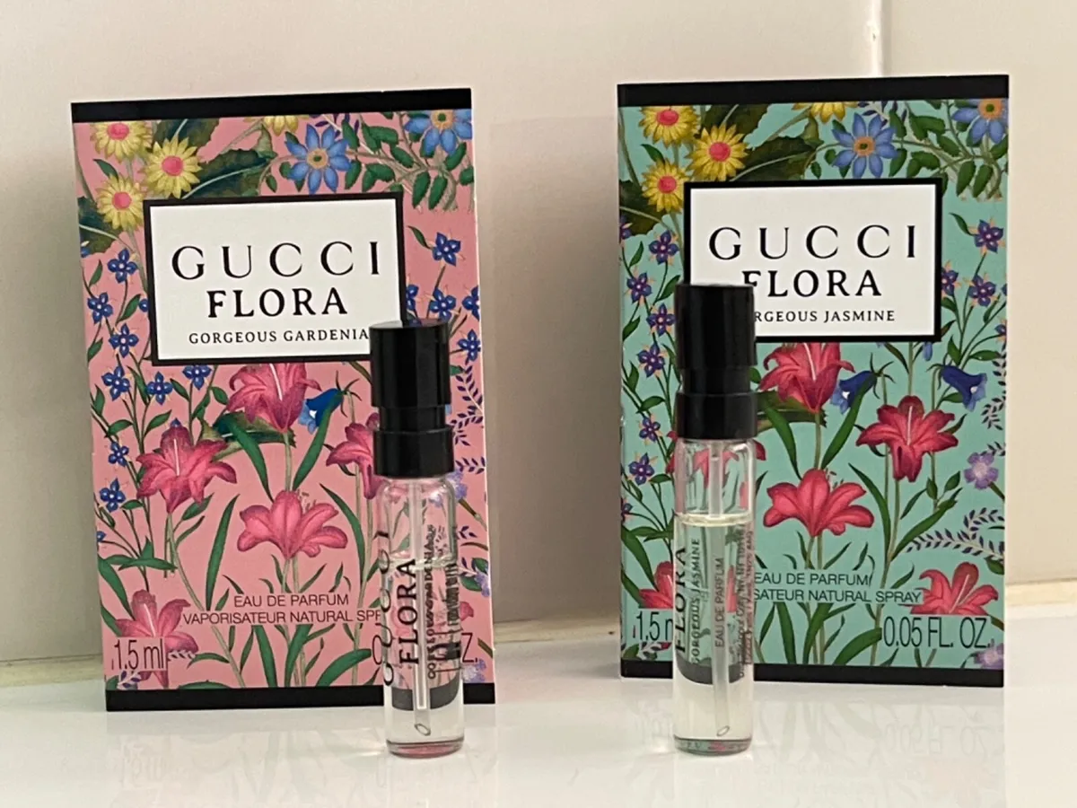 Chanel Gardenia Eau De Parfum Vial Spray For Women 0.05 Oz New