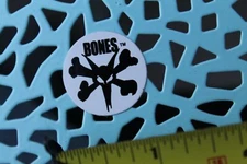 Bones Rat Skull Cross Dogtown Powell Peralta z42a Vintage Skateboarding STICKER