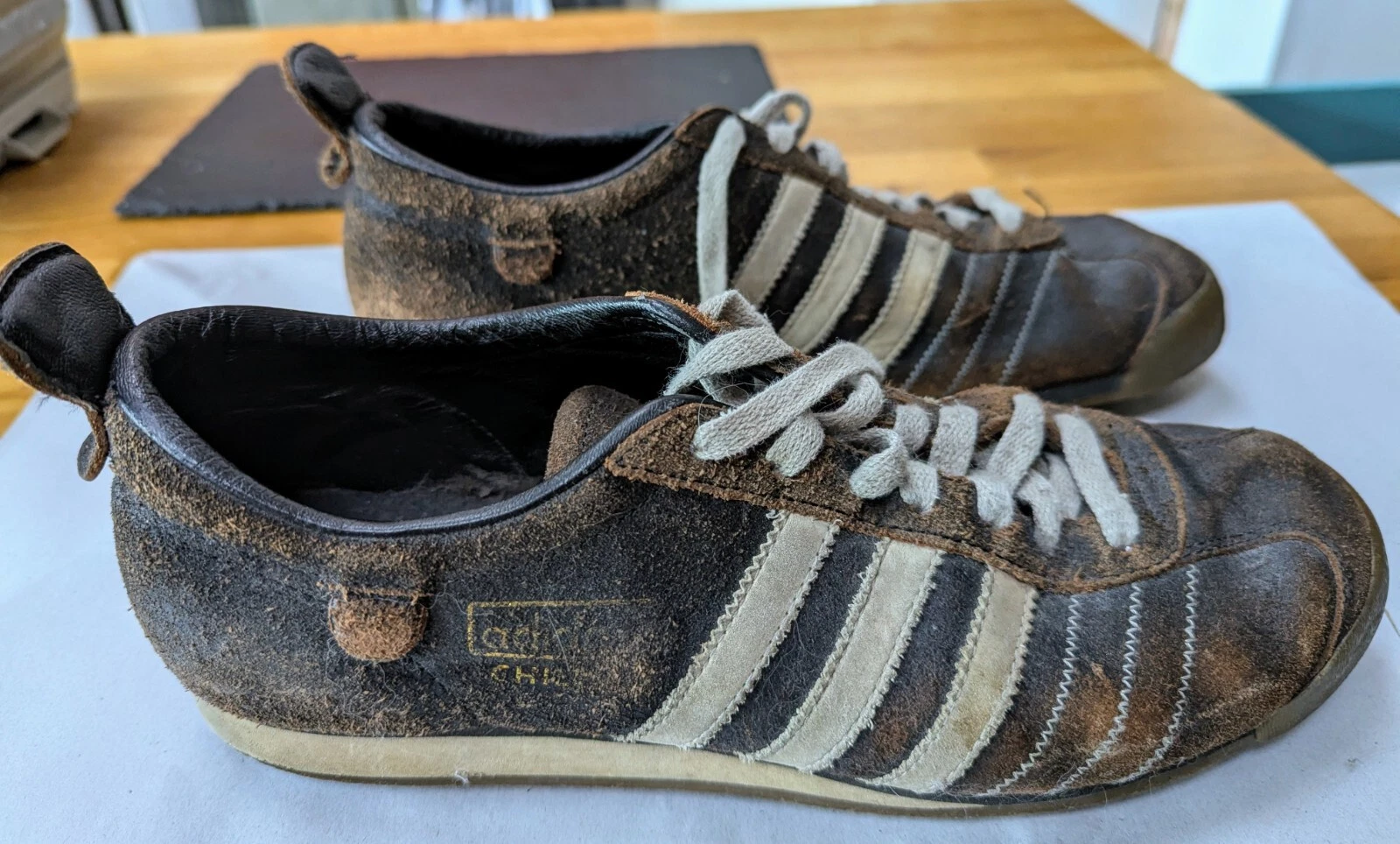 ADIDAS *CILE 62* (012596) MARRONE 2007 SCARPE DA GINNASTICA VINTAGE IN PELLE UK 9 EU 43 1 3