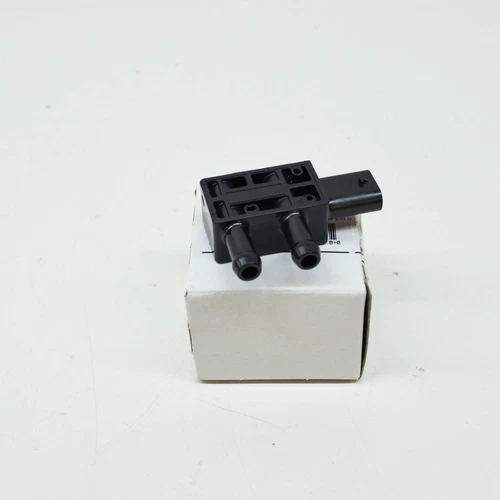 NEW BMW 1 F21 DPF PRESSURE SENSOR 13628570686 ORIGINAL - Picture 1 of 11