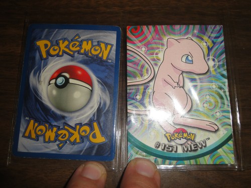 Vintage Pokemon 2000 Ho-oh Mini Card Binder With Cards! - Picture 5 of 8